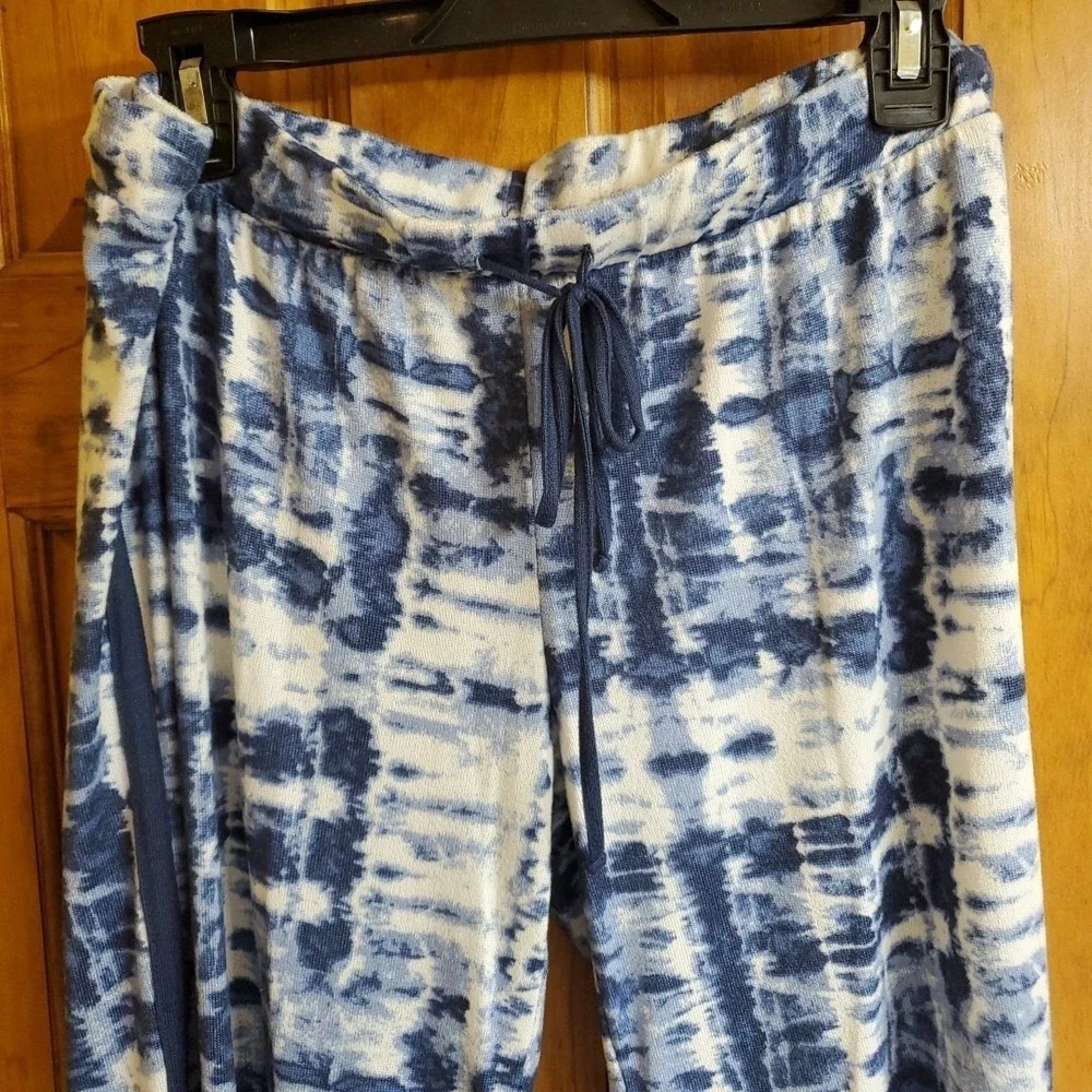 Lucky Brand Women's Lightweight Knit Pajama Set Tank &‎ Pants Size L